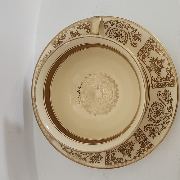 Johnson Brothers Victorian pattern china, teacup & saucer.England,1930s . - Picture 5 of 7